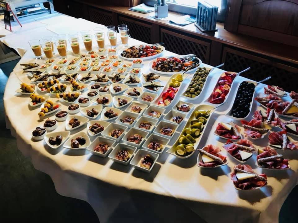 Bauer'S Pension-Restaurant-Catering Grosshabersdorf エクステリア 写真