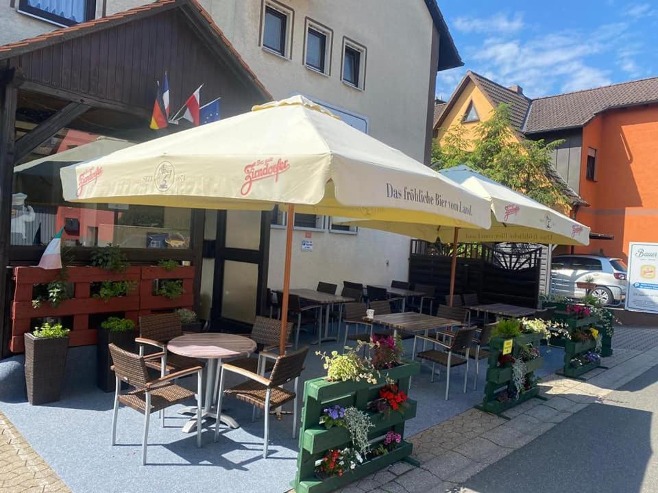 Bauer'S Pension-Restaurant-Catering Grosshabersdorf エクステリア 写真