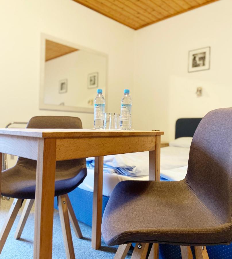 Bauer'S Pension-Restaurant-Catering Grosshabersdorf エクステリア 写真