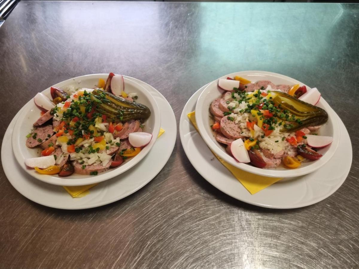 Bauer'S Pension-Restaurant-Catering Grosshabersdorf エクステリア 写真