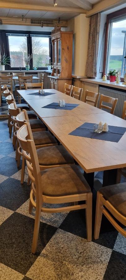 Bauer'S Pension-Restaurant-Catering Grosshabersdorf エクステリア 写真