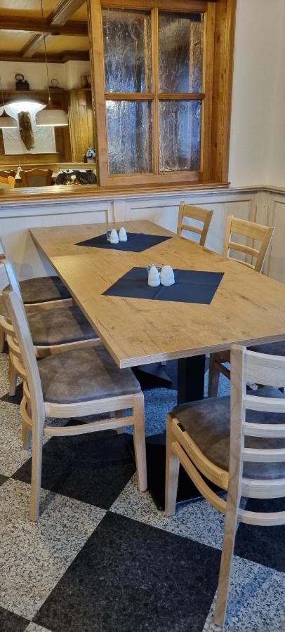 Bauer'S Pension-Restaurant-Catering Grosshabersdorf エクステリア 写真